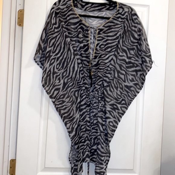 Kaftan in Zebra print with gold trim tasseled tie front at neckline Size OS - Picture 3 of 6